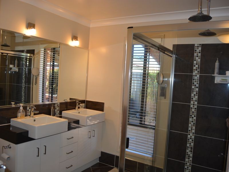 37 Lyons Crescent, Warwick QLD 4370