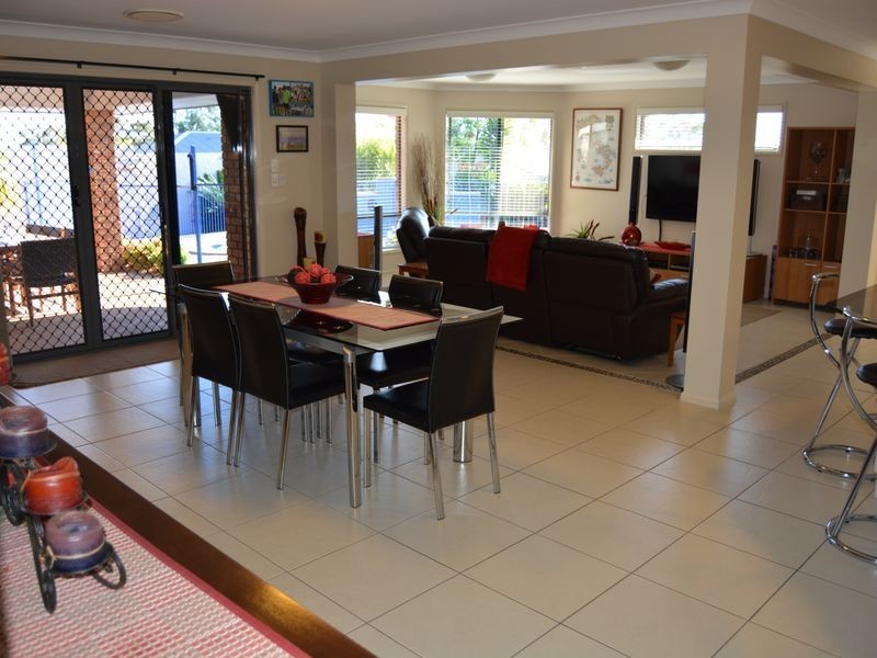 37 Lyons Crescent, Warwick QLD 4370