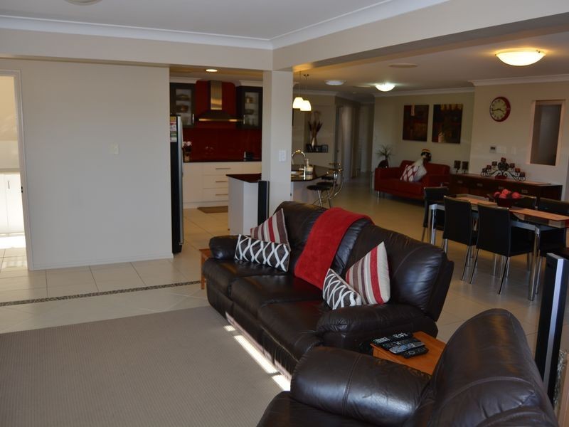 37 Lyons Crescent, Warwick QLD 4370