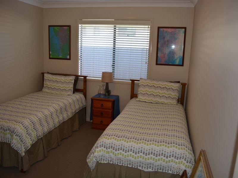 37 Lyons Crescent, Warwick QLD 4370