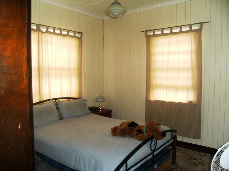 16 New England Highway,, Warwick QLD 4370