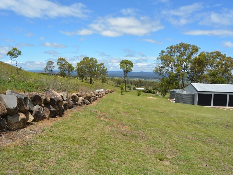 5 Derain Drive, Warwick QLD 4370