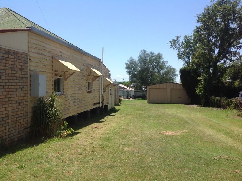 44 Wallace Street, Warwick QLD 4370