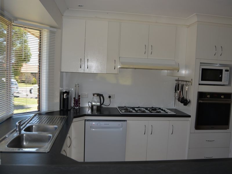 4 Hogan Drive, Warwick QLD 4370