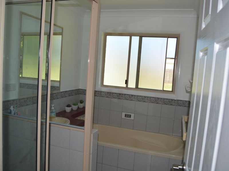 4 Hogan Drive, Warwick QLD 4370