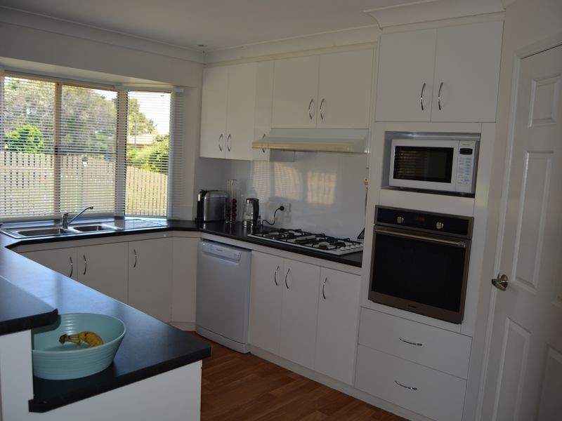 4 Hogan Drive, Warwick QLD 4370