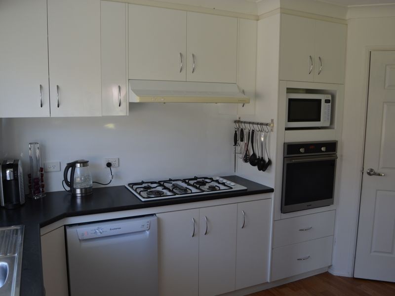 4 Hogan Drive, Warwick QLD 4370