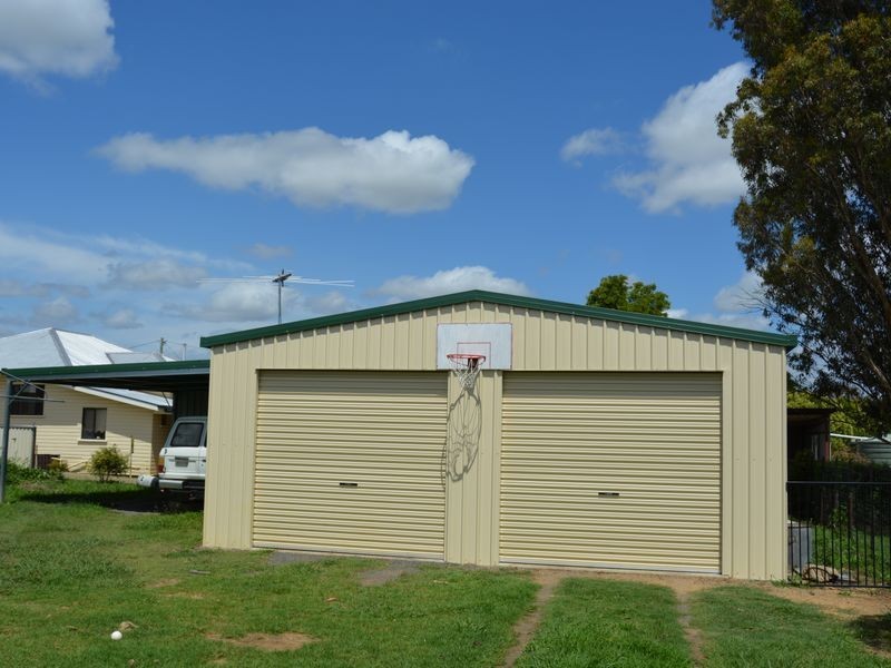 17 Dragon Street, Warwick QLD 4370