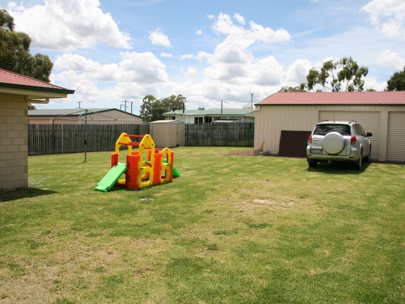 3 Barton Street, Stanthorpe QLD 4380