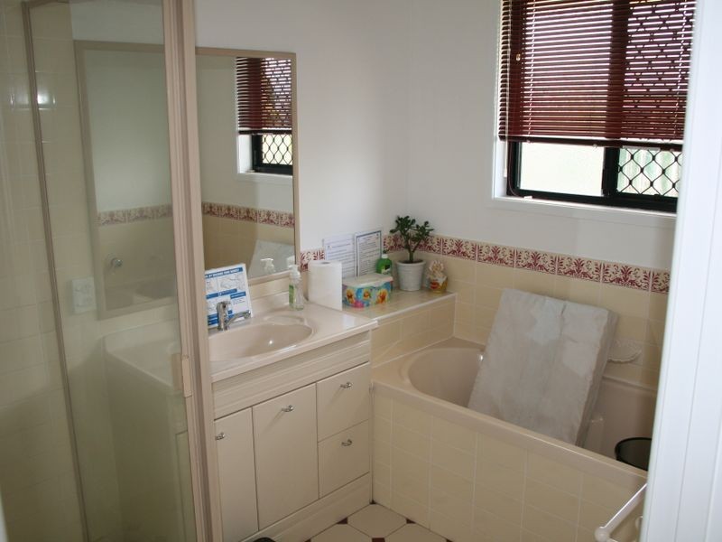 3 Barton Street, Stanthorpe QLD 4380