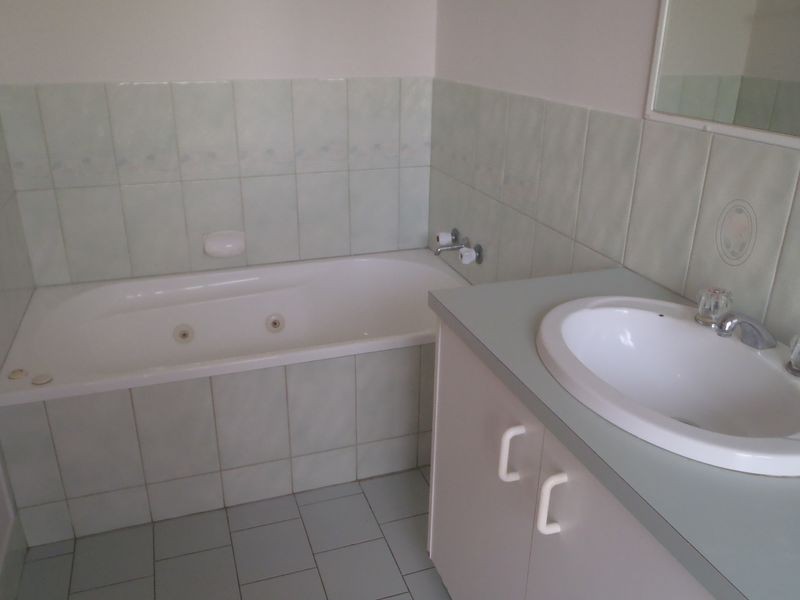 30 Furness Court, Warwick QLD 4370