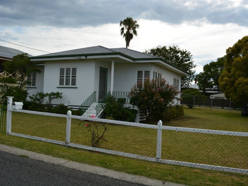 63 Myall Avenue, Warwick QLD 4370