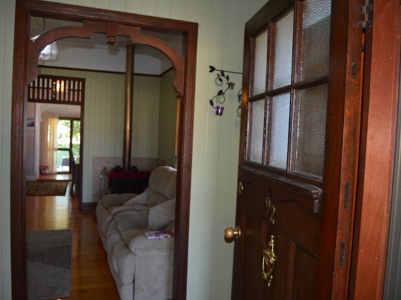 92 Albion Street, Warwick QLD 4370