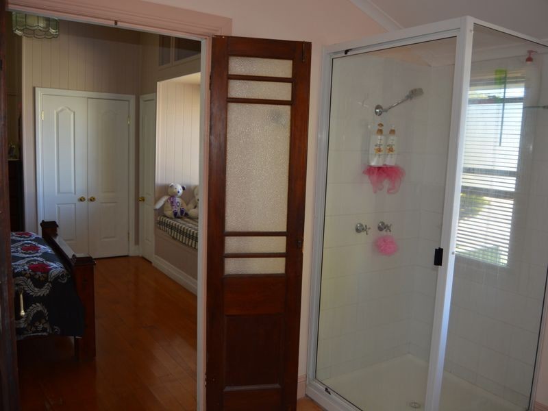 92 Albion Street, Warwick QLD 4370