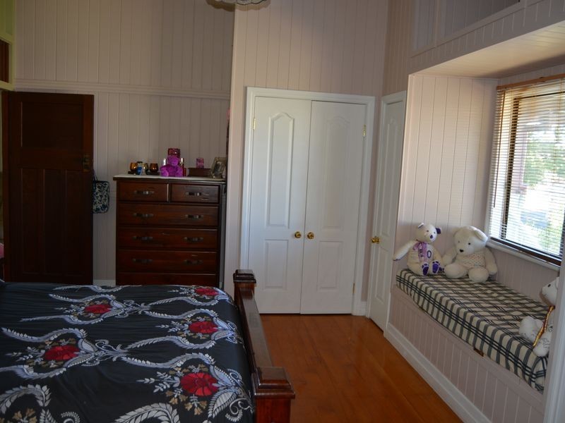 92 Albion Street, Warwick QLD 4370