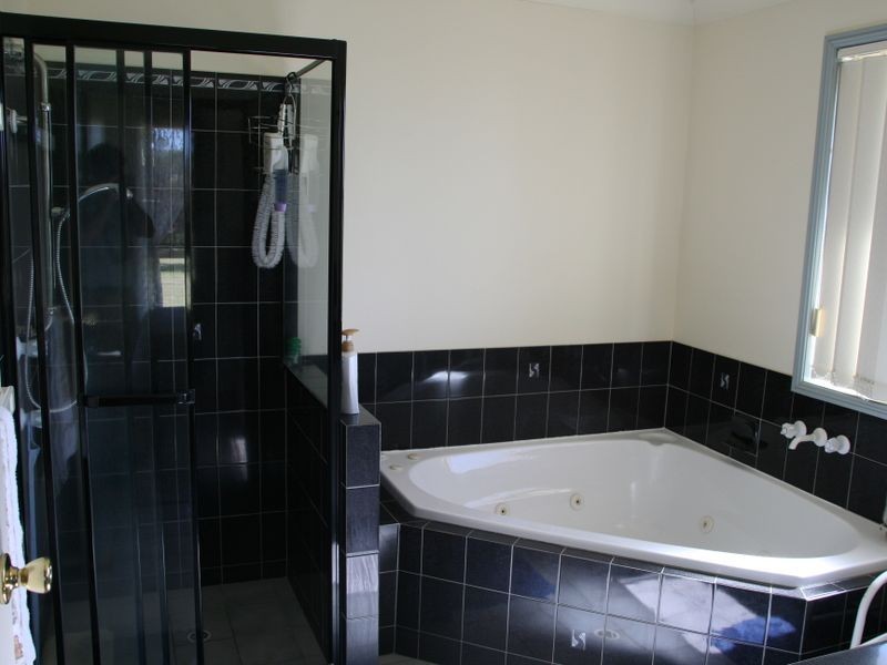 13983 Cunningham Highway, Warwick QLD 4370