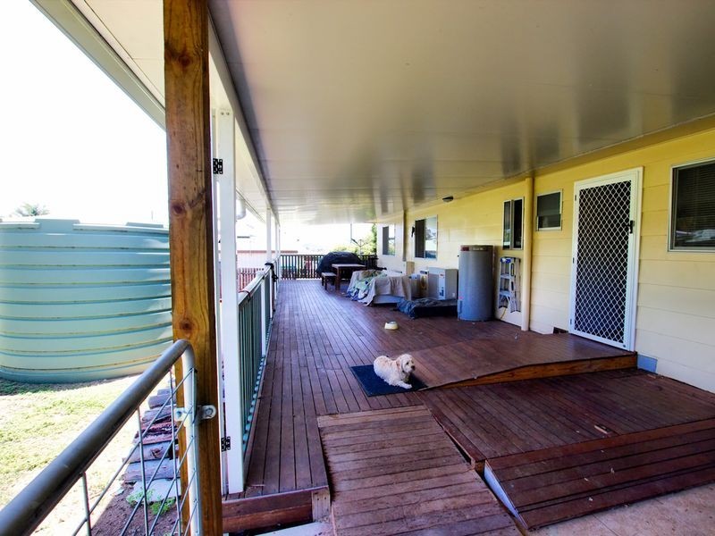 52 Willi Street, Rosenthal Heights QLD 4370