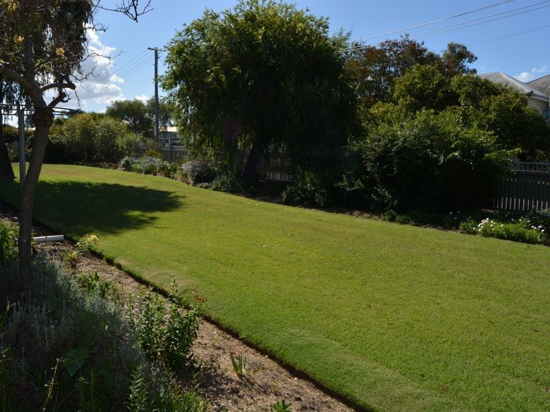 75 Canning Street, Warwick QLD 4370