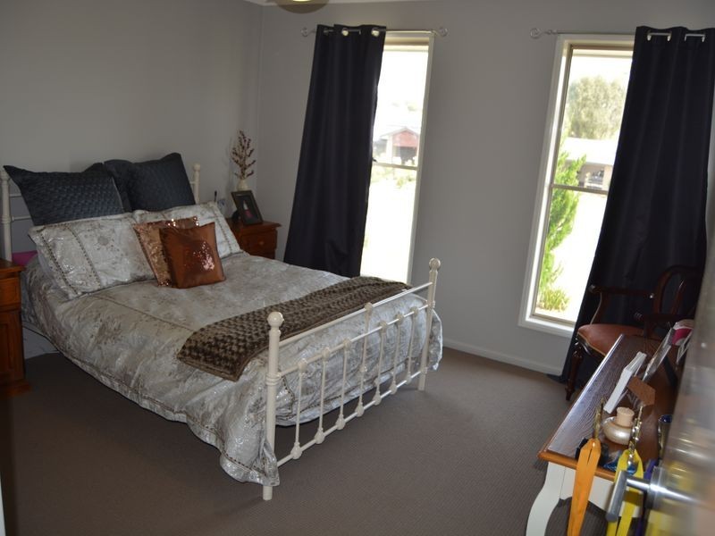 5 Condavale Drive, Warwick QLD 4370