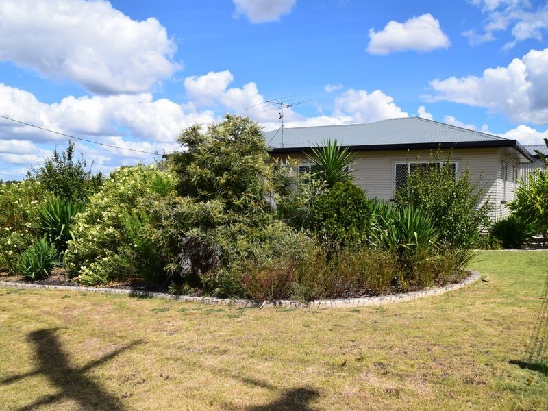 236 Wood Street, Warwick QLD 4370