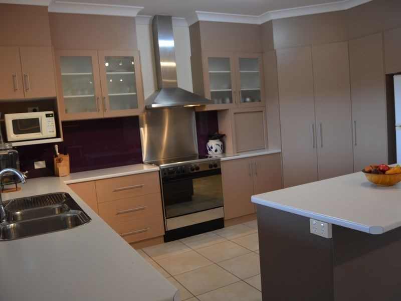 34 Gilchrist Road, Warwick QLD 4370