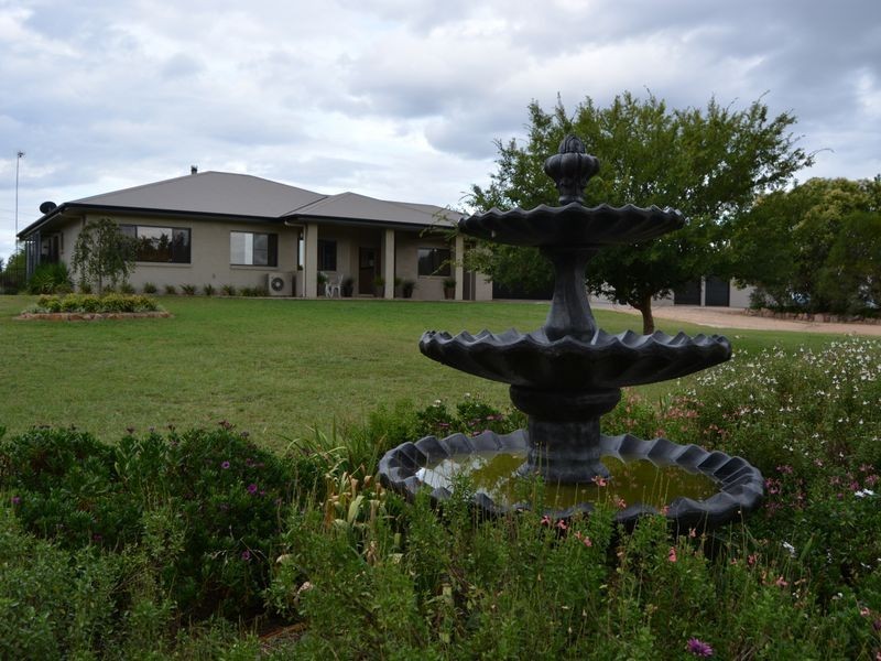 34 Gilchrist Road, Warwick QLD 4370