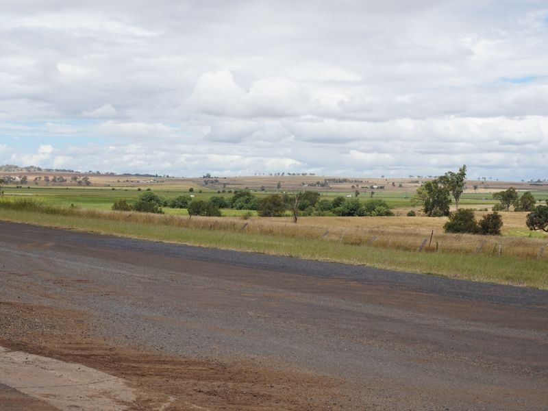 27 Forest Plain Road, Allora QLD 4362