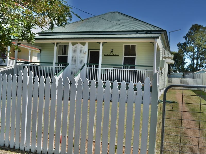 115 Albion Street, Warwick QLD 4370