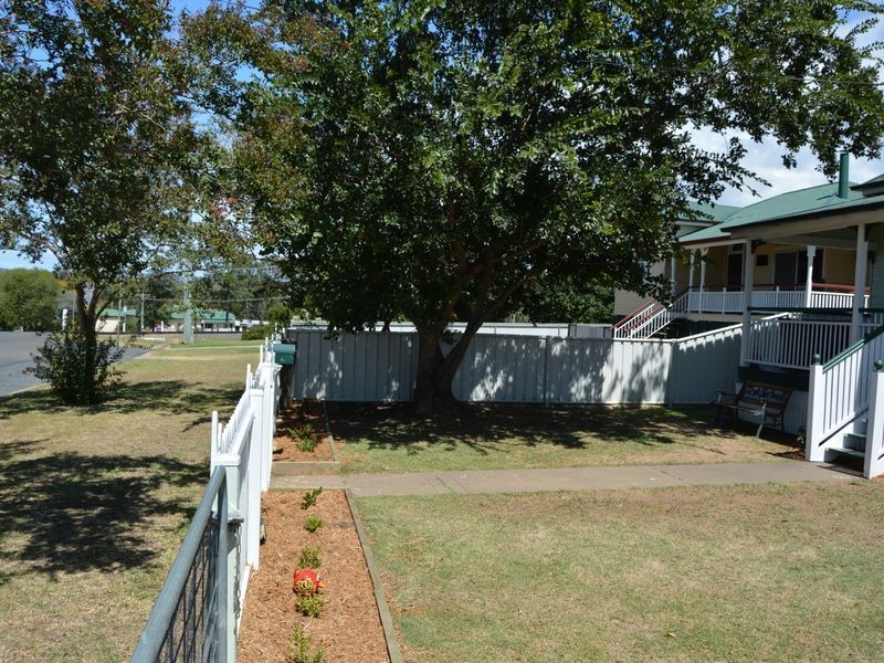 115 Albion Street, Warwick QLD 4370