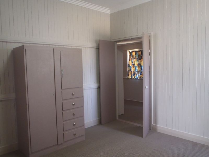 30 Wallace Street, Warwick QLD 4370