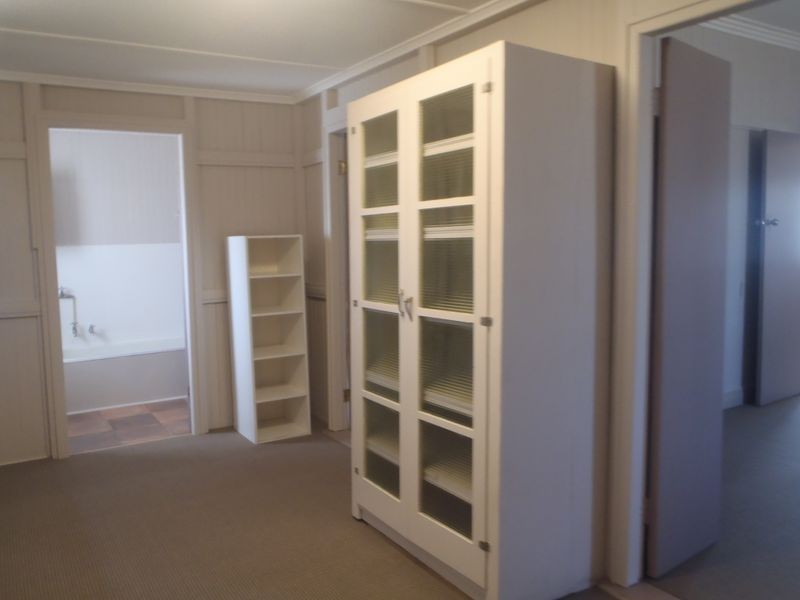 30 Wallace Street, Warwick QLD 4370