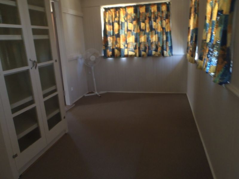 30 Wallace Street, Warwick QLD 4370