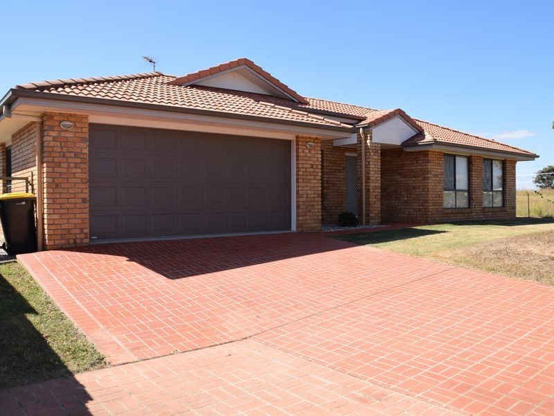 19 McDougall Street, Warwick QLD 4370