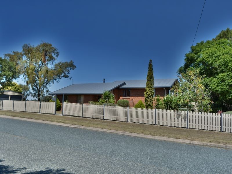 24 Miller Street, Warwick QLD 4370