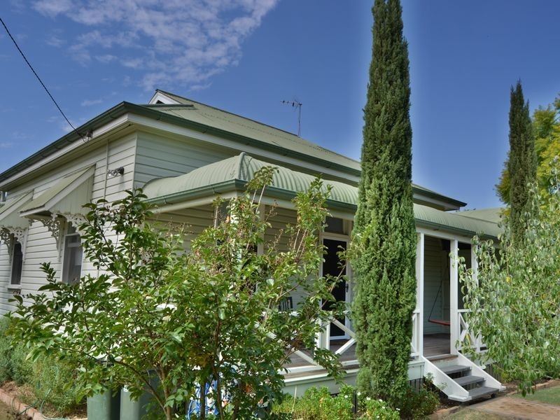 190 Palmerin Street, Warwick QLD 4370