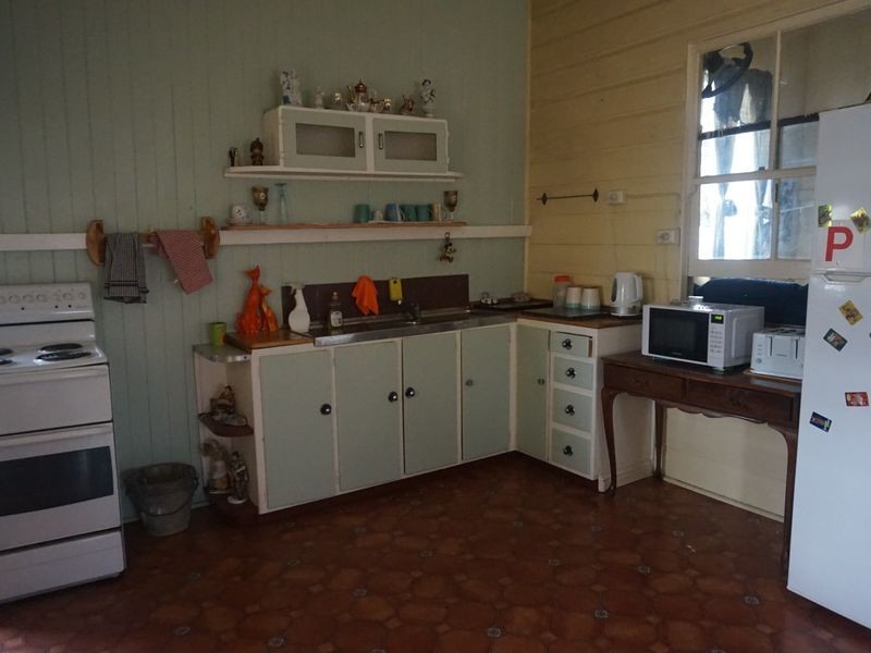 63 Herbert Street, Allora QLD 4362