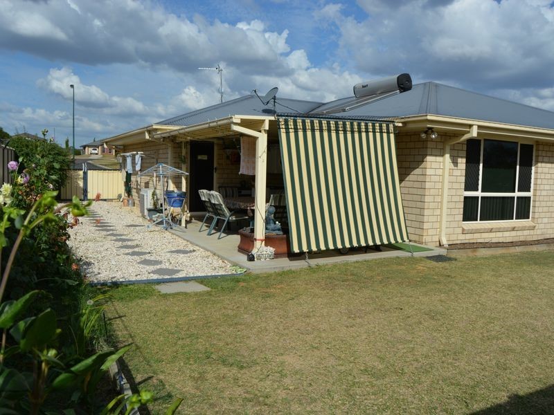 8 Boronia Drive, Warwick QLD 4370