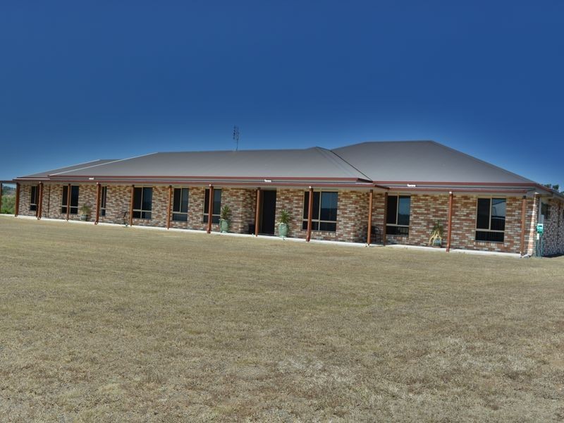 8 Condavale Drive, Warwick QLD 4370