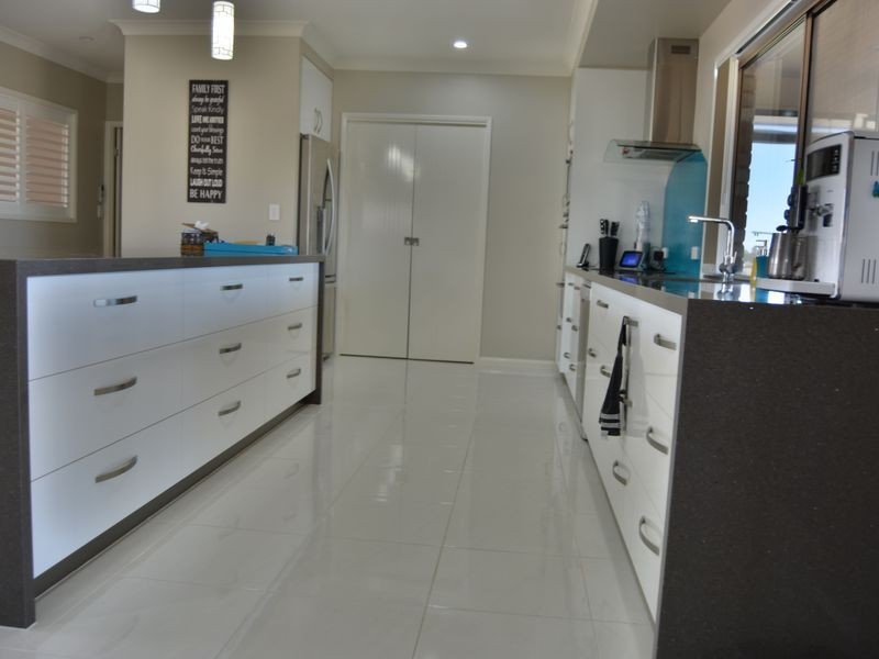 8 Condavale Drive, Warwick QLD 4370