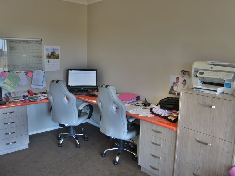 8 Condavale Drive, Warwick QLD 4370