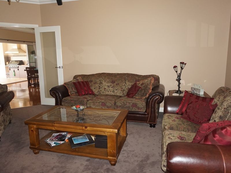 44 Melaleuca Crescent, Stanthorpe QLD 4380