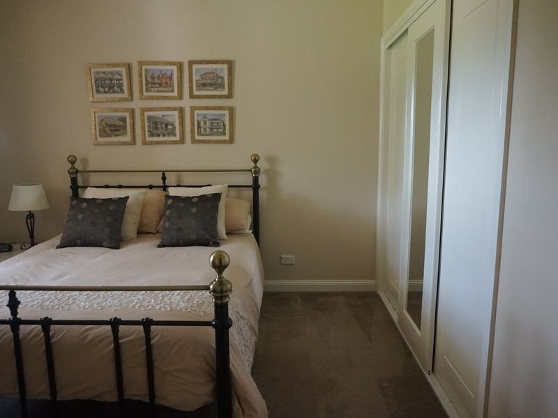 44 Melaleuca Crescent, Stanthorpe QLD 4380