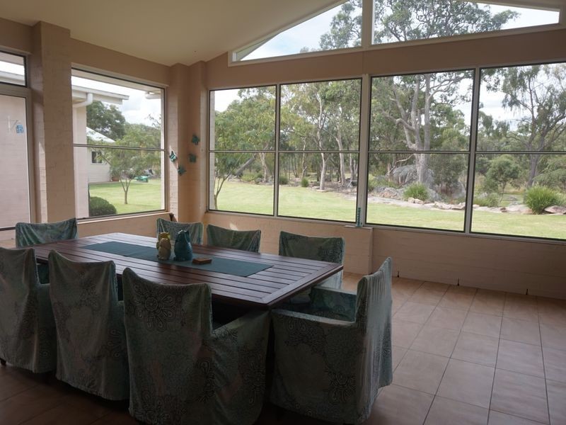 44 Melaleuca Crescent, Stanthorpe QLD 4380