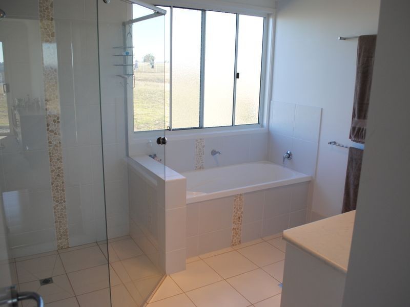 23 Derain Drive, Warwick QLD 4370