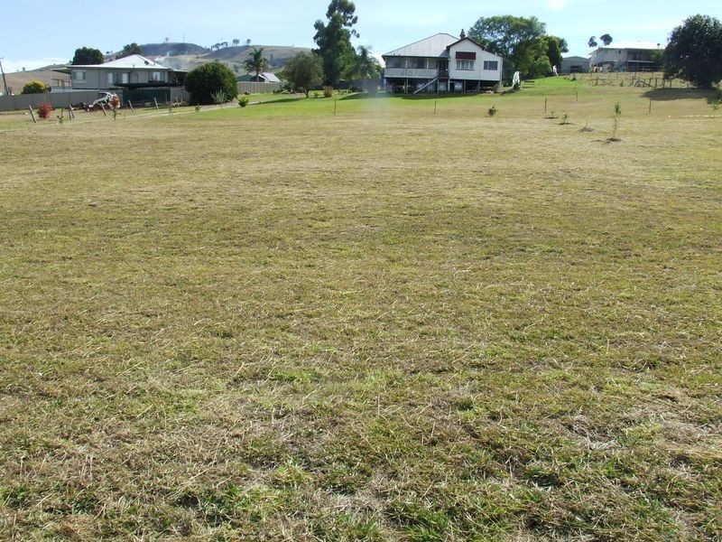 10 Anemone Street, Killarney QLD 4373