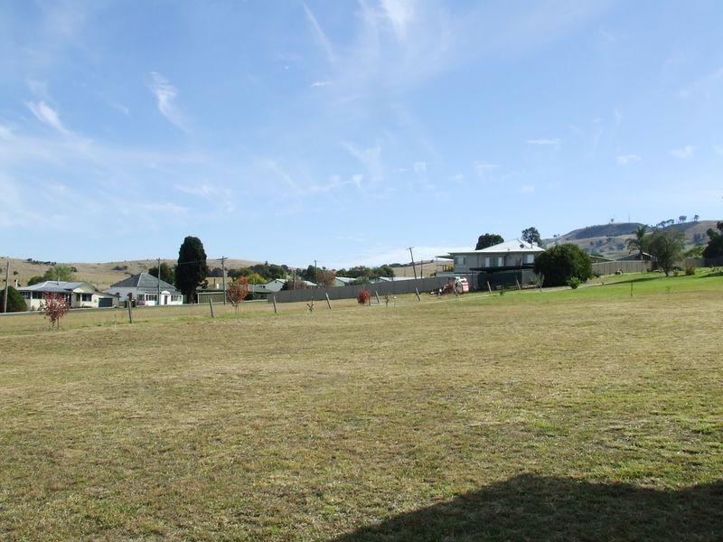 10 Anemone Street, Killarney QLD 4373