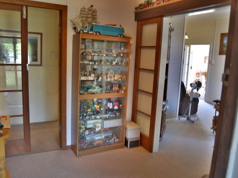 12 New England Highway, Allora QLD 4362