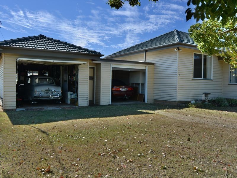 12 New England Highway, Allora QLD 4362