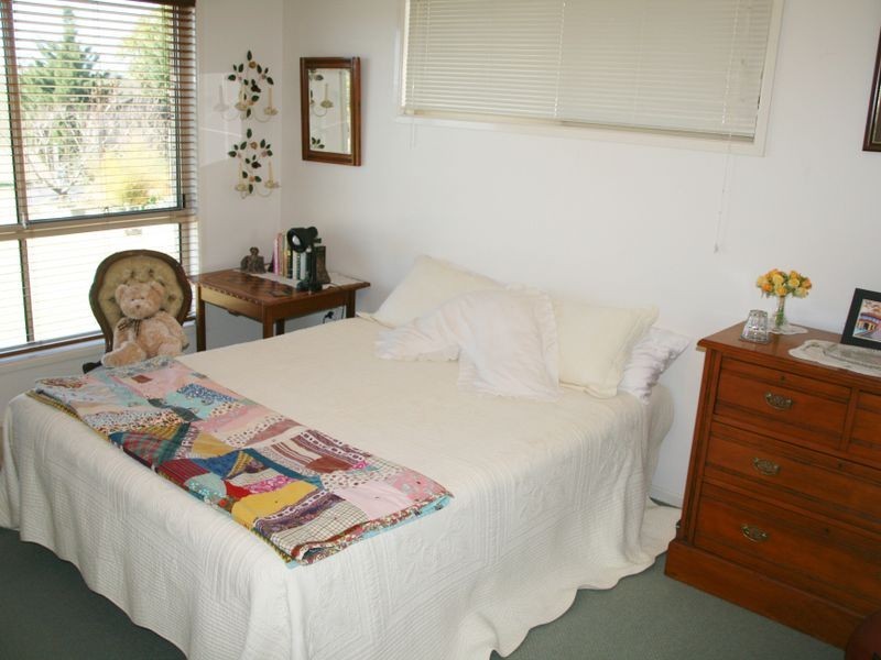 2129 Old Stanthorpe Road, Clintonvale QLD 4370