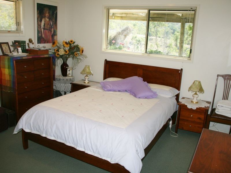2129 Old Stanthorpe Road, Clintonvale QLD 4370